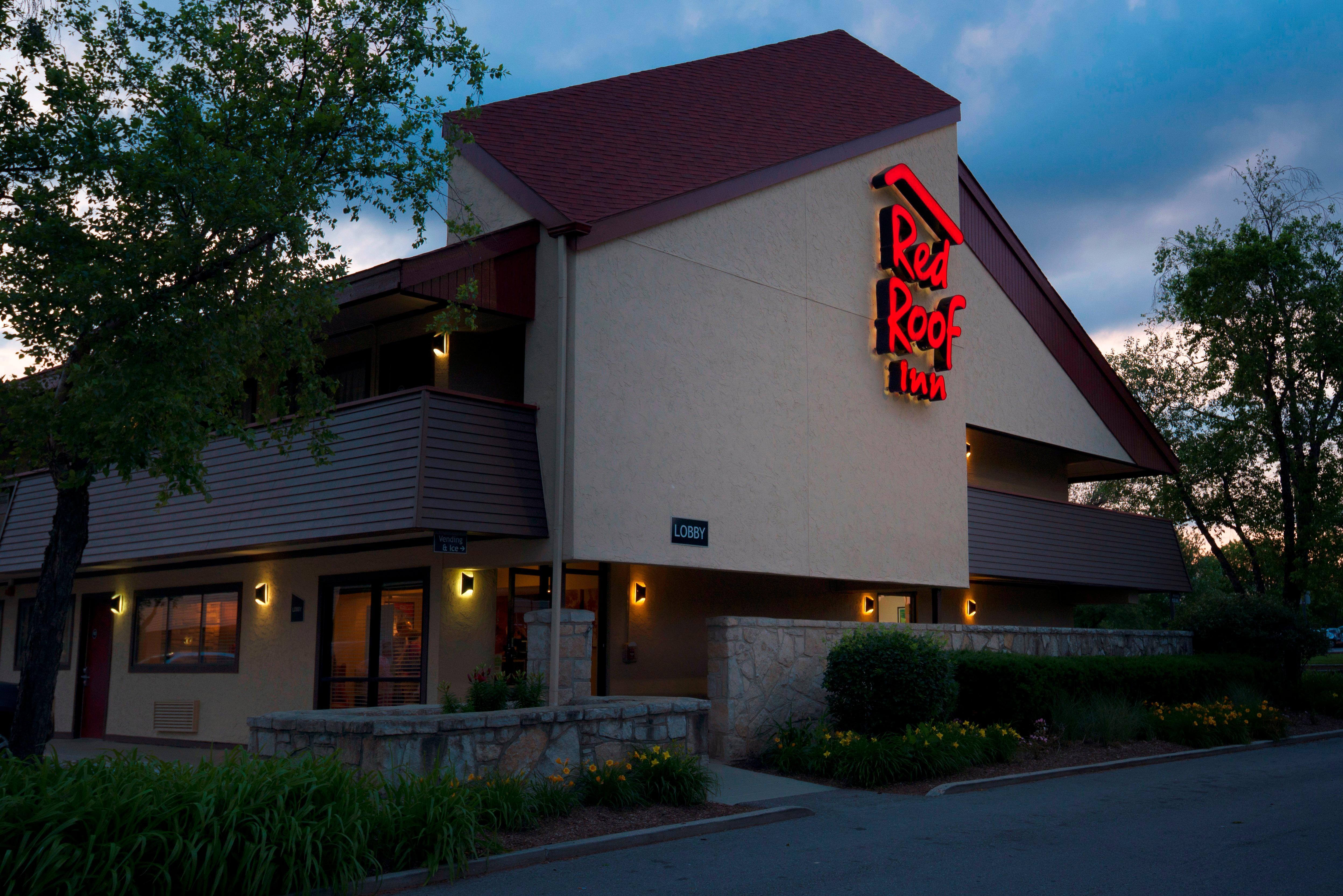 Red Roof Inn Rockford East - Casino District Exterior foto